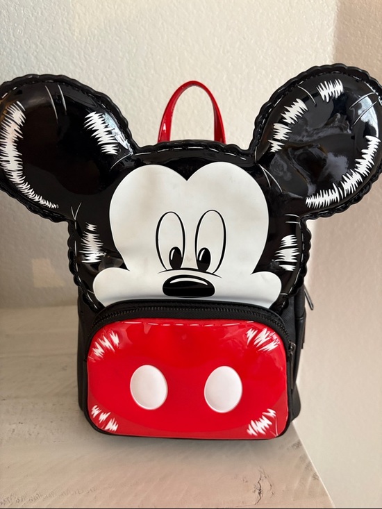 Loungefly Other - Loungefly Black, White and Red Character Mini Backpack